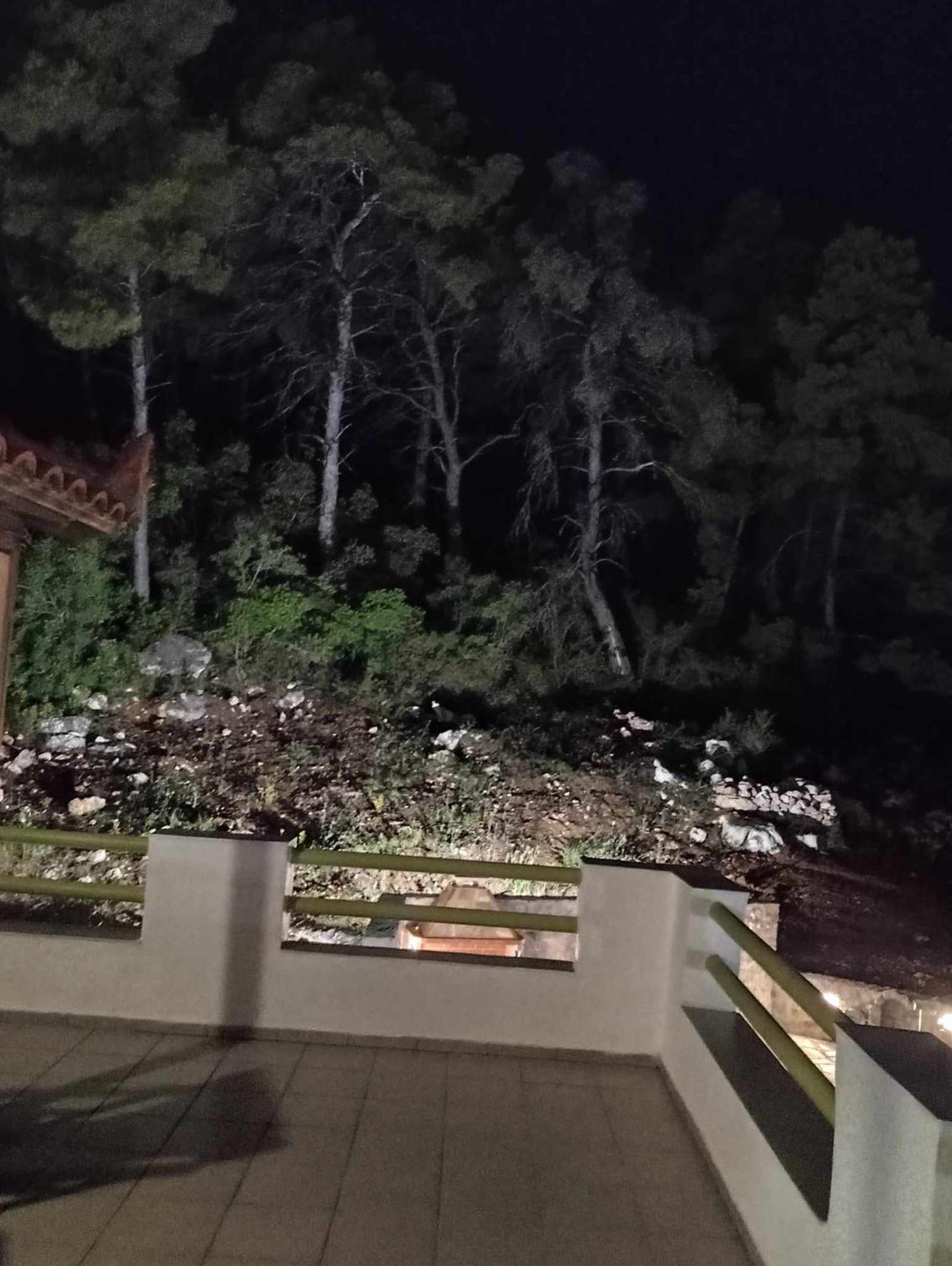 Villa Sandra Panormos  Exteriör bild