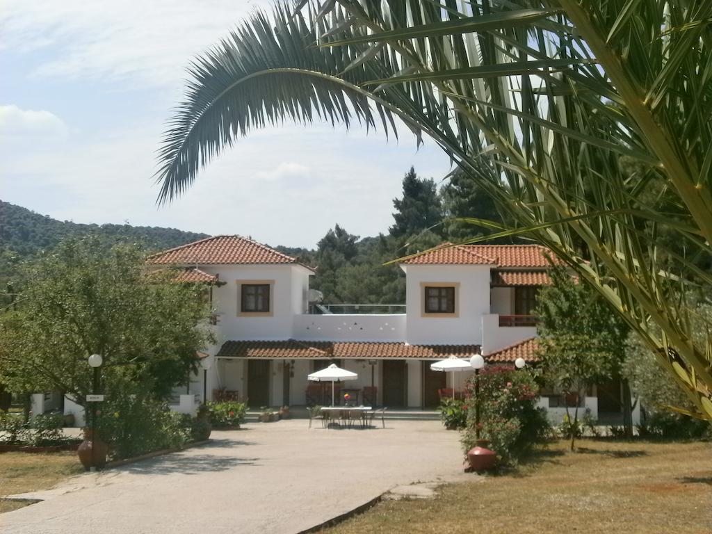 Villa Sandra Panormos  Exteriör bild